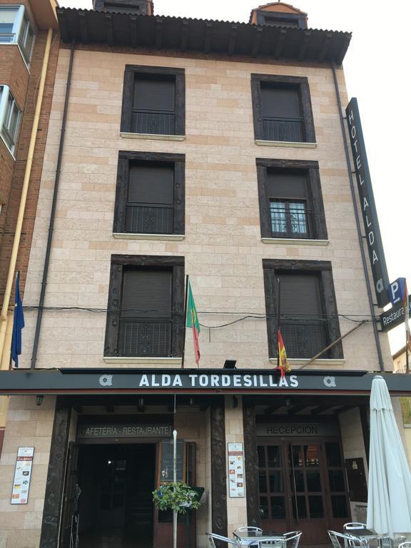Hotel Alda ทอร์เดซียัส ภายนอก รูปภาพ