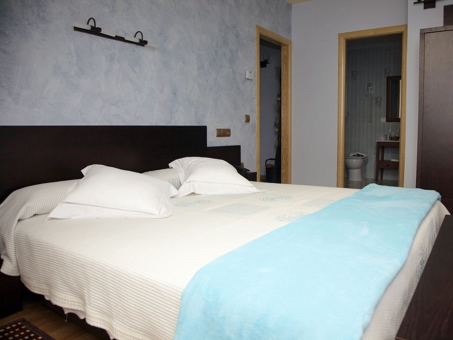 Hotel Alda ทอร์เดซียัส ภายนอก รูปภาพ