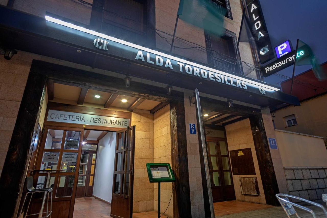 Hotel Alda ทอร์เดซียัส ภายนอก รูปภาพ